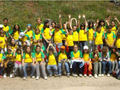 Hexagone favorece la inmersión lingüística mediante una completa gama de cursos en el extranjero y campamentos en España
