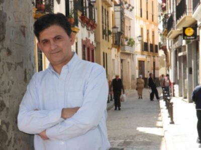 Francisco Gallardo firmara hoy «La última noche», premio Ateneo, en nueve stand de la Feria del Libro 2012 de Sevilla