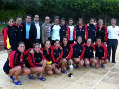 España y Lorena Miranda, campeonas del Ciudad de Barcelona de waterpolo