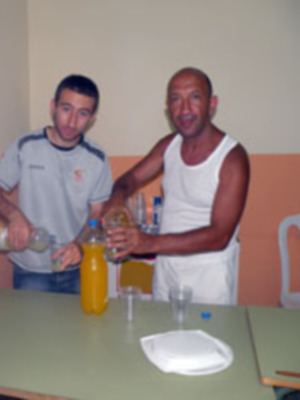 El grupo de teatro volver a empezar, puso el broche de oro de fin decurso del colegio de mayores Ceper del Polígono Norte  de Sevilla.