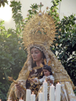 Medio siglo de devoción de todo un barrio, la huerta del Carmen.