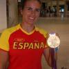 Marina Alabáu ya está en casa con su inseparable oro olímpico