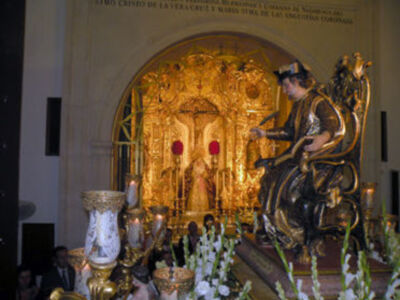 Sevilla.En la villa de Alcalá del Río (Sevilla), se celebró la procesión de subida del Santo Patrón San Gregorio de Osset