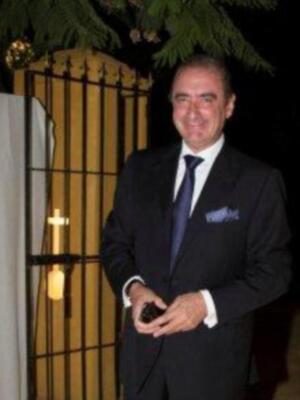 Ana Rosa Quintana, de boda en Sevilla con pantalones de Lamé