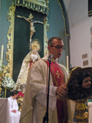 Provincia. Antonio Rendón.Solemne Función conmemorativa del XLI  Aniversario de la Coronación Canoníca de la Virgen de las Angustias de Alcalá del Río.