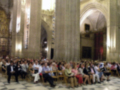 Asistentes en una conferencia en la Catedral de Toledo, España.
