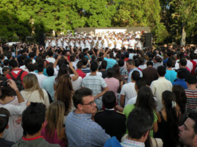 Sevilla. Certamen de Bandas" Música para un altar", en el parque los Principe