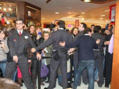 Jorge Javier Vázquez, increíble recibimiento en Sevilla