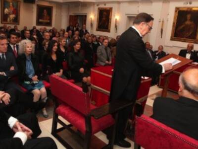 La duquesa de Alba, presidenta de honor de la fundación real academia de medicina y cirugía de Sevilla