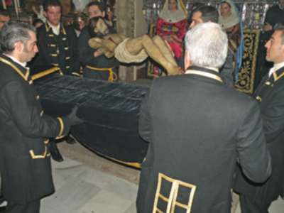 Tradición medieval del Descendimiento de Cristo en Alcalá del Río