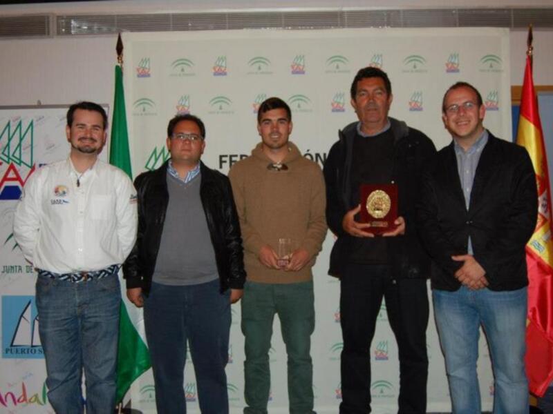 Premiación en evento de la Federación Andaluza de Atletismo en Puerto Real.