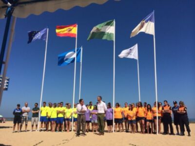 Las playas de Chipiona avanzan en calidad profesionalizando sus servicios sanitario y de socorrismo 