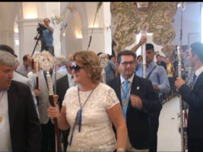 La Hermandad de Nuestra Señora del Rocío celebra la misa oficial del año en Almonte. (Chipiona)