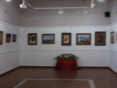 Seis exposiciones de óleos, fotografías, plumillas o acuarelas componen la programación veraniega del colectivo Espacio Vacío. 