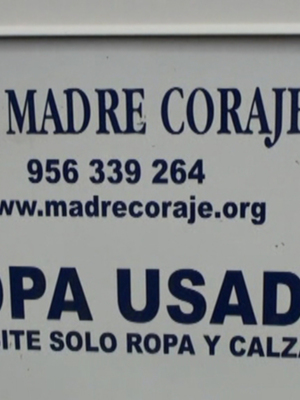 Madre Coraje recogió en 2015 36 toneladas de ropa y 3719 litros de aceite usado