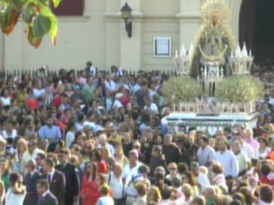 El paso de la Virgen de Regla saldrá el 8 de septiembre con una cuadrilla más de costaleros