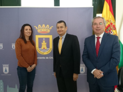 Antonio Sanz comunica a Isabel Jurado que Chipiona podrá acogerse al nuevo Fondo de ordenación del Gobierno de España