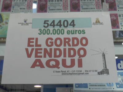 El 54.404 de la Lotería Nacional de ayer jueves deja en Chipiona 300.000 euros