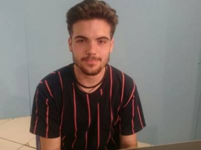El chipionero Antonio González logra el segundo puesto en el concurso de guitarra del primer Festival Internacional de la Guitarra Flamenca
