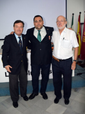 Santiago Caro Gutiérrez  pronunció una conferencia sobre, “Las cañoneras españolas”
