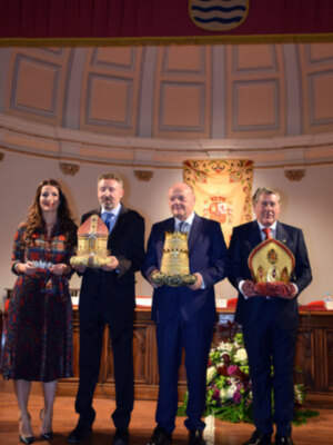 Los Reyes de la ilusión 2019 coronados en Capitanía.