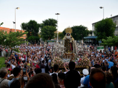 El barrio de las Huerta se vuelca con su Virgen del Carmen