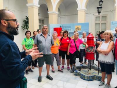 Los mayores visitan hoy el Faro y el Santuario dentro de las actividades conmemorativas de la I Semana de las Personas Mayores