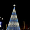 Sevilla habre la navidad con la decoración de esta fiestas.