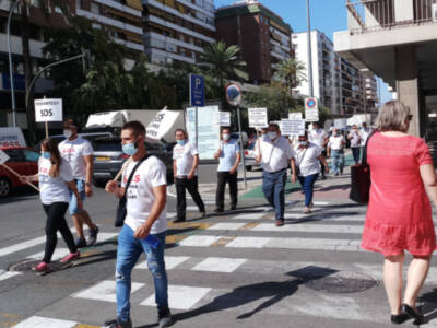 Manifestación de feriantes por las calles de Sevilla