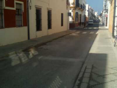 Concluye la reurbanización de un tramo importante de la calle Larga realizada con fondos del PFEA 