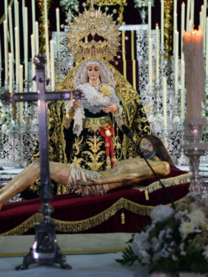 Final de los cultos al Cristo Yacente de la Misericordia de Alcalá del Río.