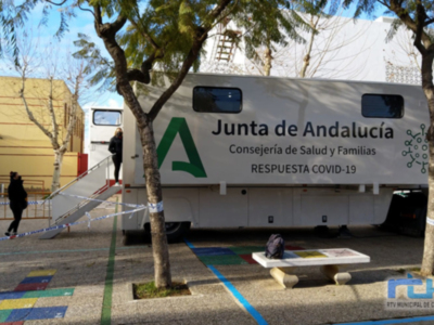 Chipiona se prepara para el nuevo cribado de covid-19 que tendrá lugar el jueves y al que se convocarán a 700 personas