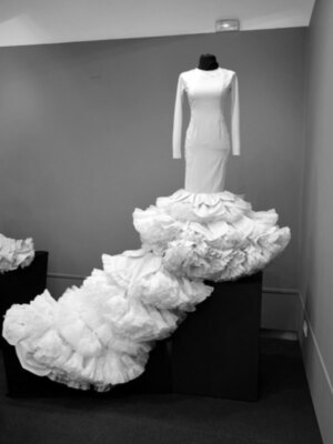  "Sentir Flamenco: alegoría de la bata de cola" en el Círculo Mercantil e Industrial de Sevilla.