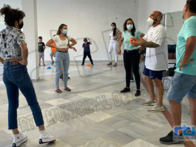 Juventud ofreció ayer una charla informativa sobre hábitos de vida saludable, alimentación y deporte 