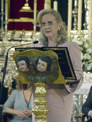 En el Templo de la parroquia de Sta. María de la Asunción, se celebró la XXIII Ediciones de la Exaltación de la Santa Vera-cruz de Alcalá del Río.