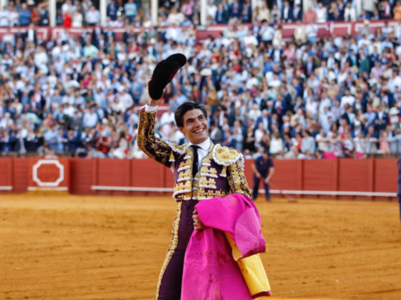 Pablo Aguado ha confirmado a la empresa Espectáculos Carmelo García que reaparecerá en la Plaza de Toros de Sanlúcar de Barrameda el próximo domingo