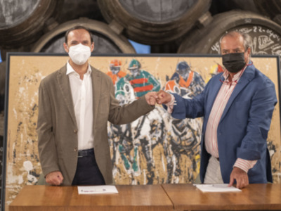 Presentado el cartel anunciador de las carreras de caballos en las playas de Sanlúcar de Barrameda