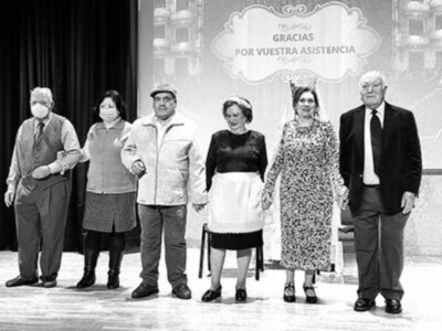 El grupo teatral “Ofelia Nieto” participó en los Sainetes de los Hermanos Álvarez Quinteros.