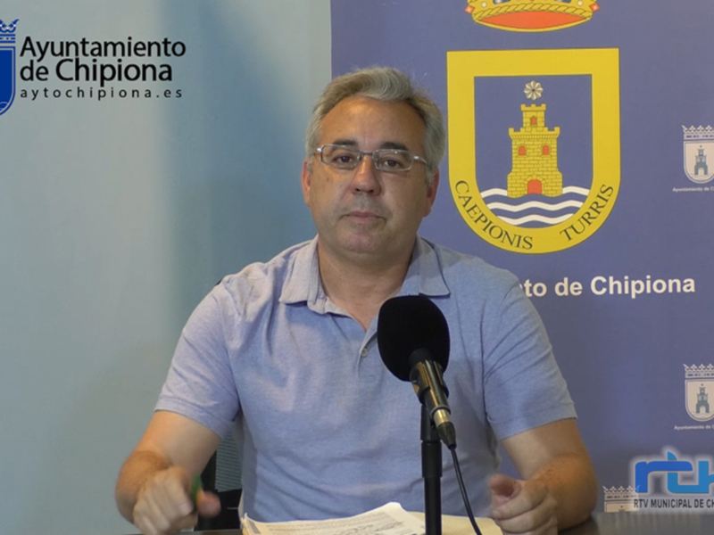 Conferencia de prensa del Ayuntamiento de Chipiona en el RTV Municipal de Chipiona.
