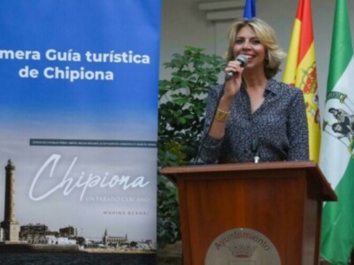 Sale al mercado la segunda edición de 'Chipiona, un paraíso cercano' que conmemora el Día de la localidad