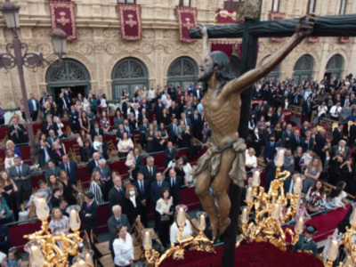 "Andalucía Semana Santa Directo" vive el Viernes Santo andaluz
