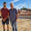 Pepe Mellado y Tano Guzmán supervisan las obras del futuro Centro de Atención Animal de Chipiona en El Abulagar