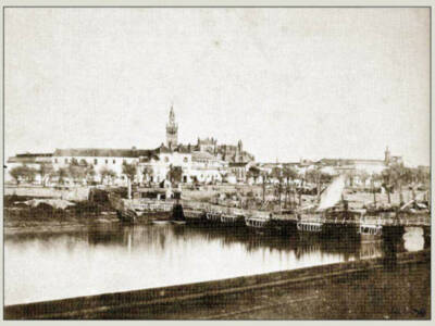 El Puente de Barcas entre Sevilla y Triana.