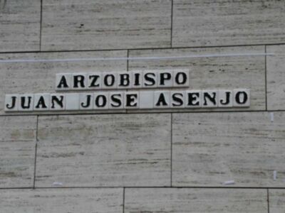 La Ciudad de Sevilla dedicó una calle a su Arzobispo Emérito, Juan José Asenjo Pelegrina