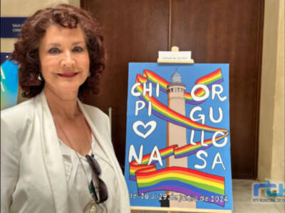 La obra ‘Chipiona de Colores’ del roteño José Constantino Heredia anuncia la semana LGTBIQ+ ‘Chipiona Orgullosa’ 2024  