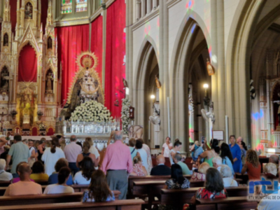Veneración a la Virgen de Regla por los 70 años de su coronación canóniga en el día de inauguración de la Fiestas Patronales
