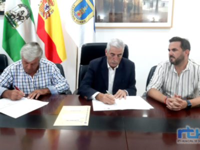 Firmado un convenio por el que el Ayuntamiento de Chipiona subvenciona a la Hermandad del Rocío con 3.000 euros