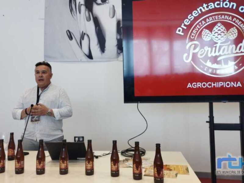 Presentación oficial de la Cerveza Artesana Premium Perutanda en Agrochippiona 2025.