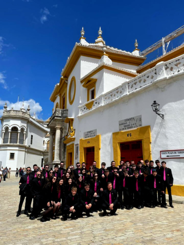 La Banda Joven de Marcilla llevó su música a Sevilla en abril de 2025