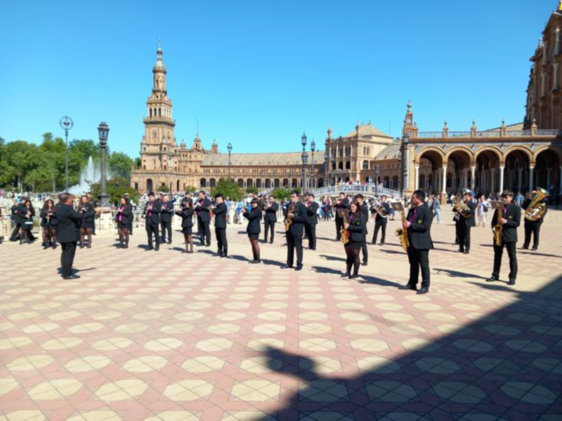 La Banda Joven de Marcilla actuó en la Plaza de España y la Real Maestranza de Sevilla